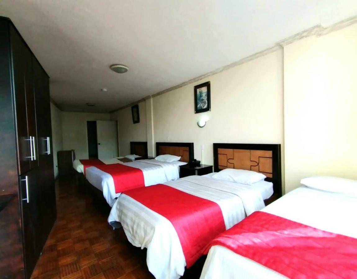 Hotel Imperial Ambato Buitenkant foto
