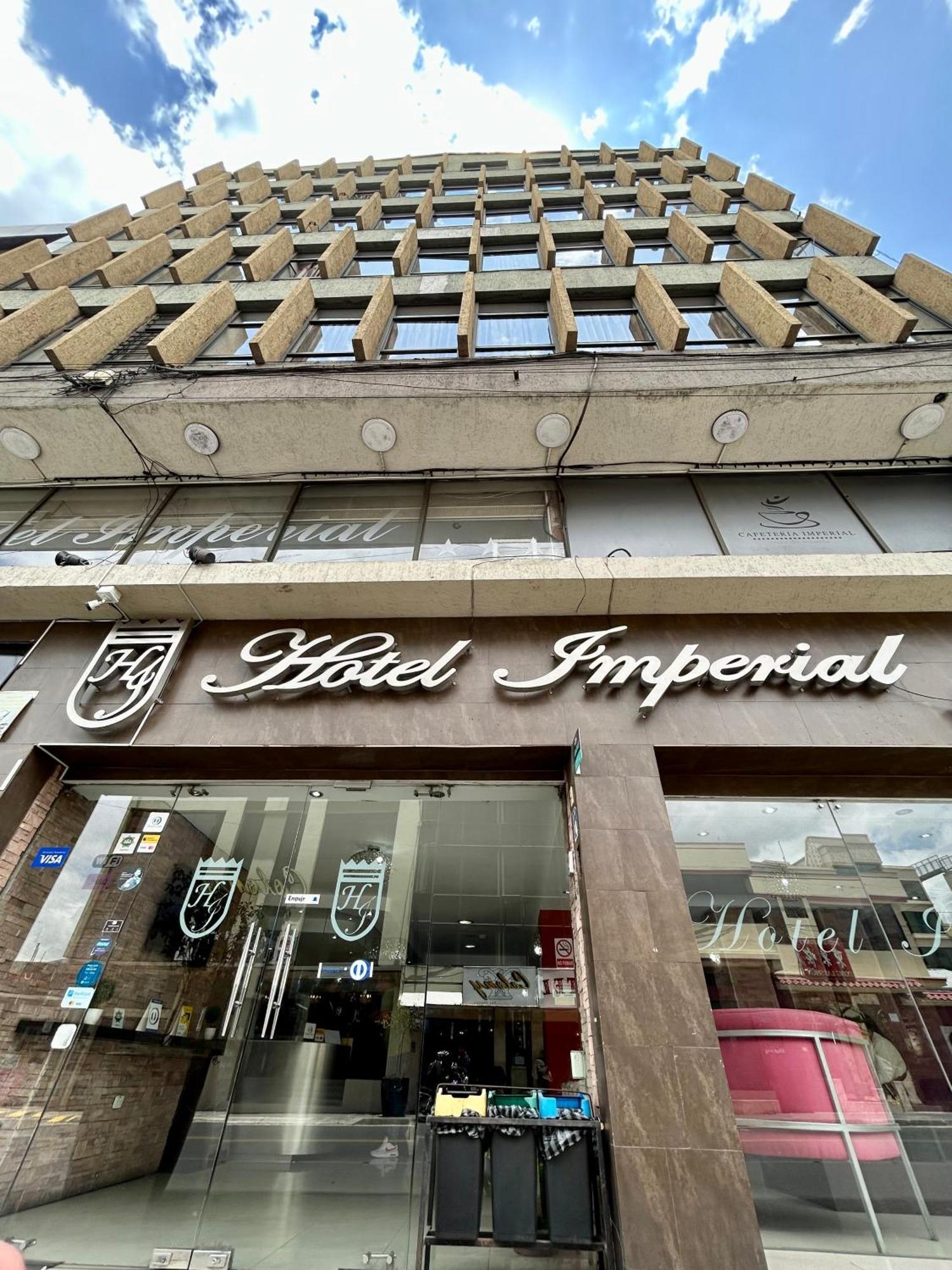 Hotel Imperial Ambato Buitenkant foto