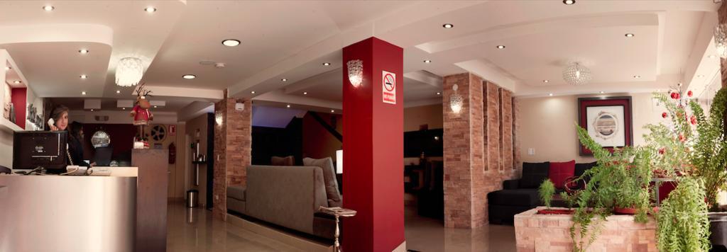 Hotel Imperial Ambato Buitenkant foto